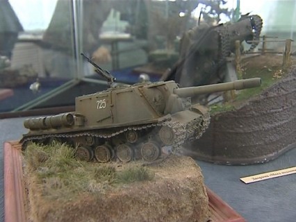 Афиша выставки Военная техника времен Великой Отечественной войны в миниатюре