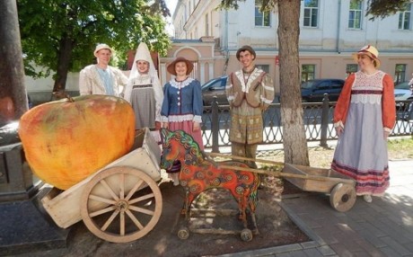 19-avgusta-v-kostrome-proydet-festival-laquo-shhedroe-yabloko-1